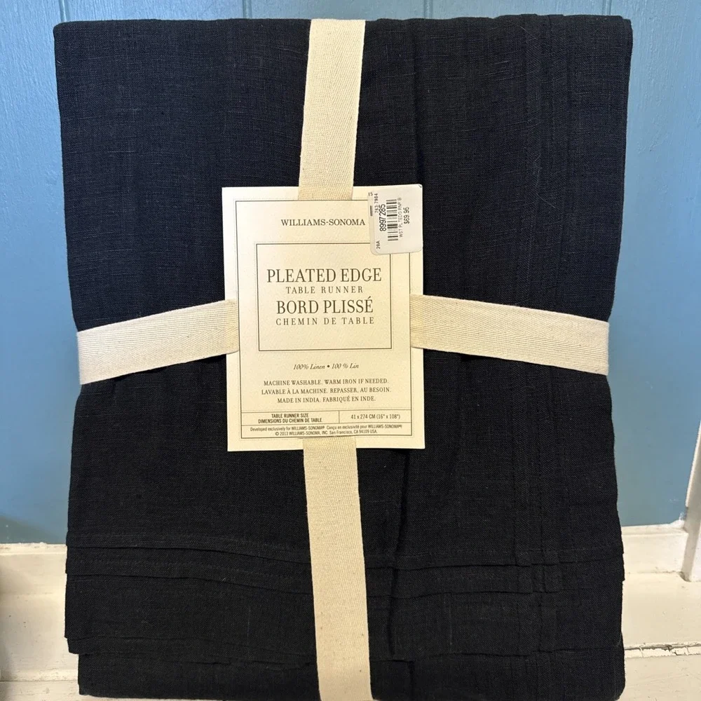 Williams Sonoma Silk Applique Border Table Runner Black 16 x 108 #9833